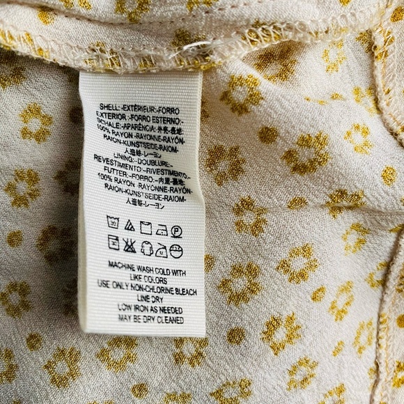 Free People Women’s Size XS Wonderland Mini Dress Button Down Floral Bohemian - Picture 9 of 9